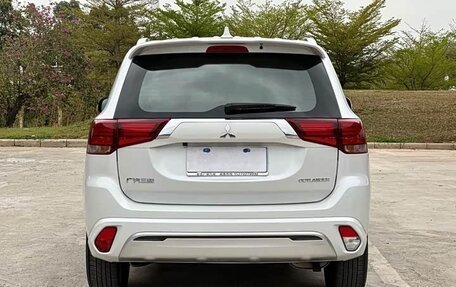 Mitsubishi Outlander III рестайлинг 3, 2021 год, 2 190 032 рублей, 5 фотография