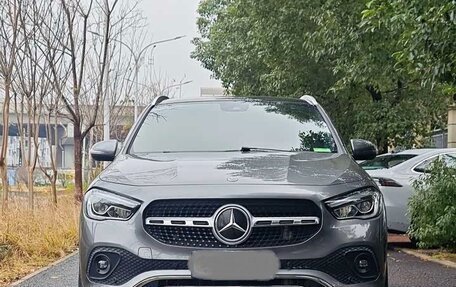 Mercedes-Benz GLA, 2022 год, 2 500 000 рублей, 2 фотография