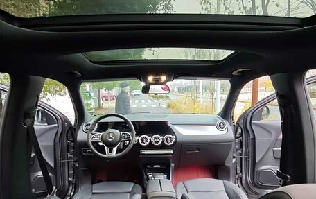 Mercedes-Benz GLA, 2022 год, 2 500 000 рублей, 15 фотография