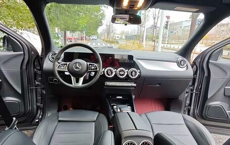 Mercedes-Benz GLA, 2022 год, 2 500 000 рублей, 13 фотография