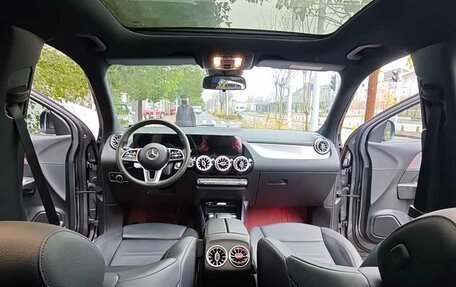 Mercedes-Benz GLA, 2022 год, 2 500 000 рублей, 14 фотография