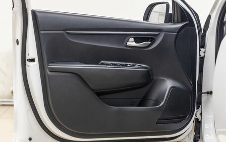 KIA Rio IV, 2021 год, 1 648 000 рублей, 13 фотография