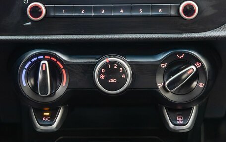 KIA Rio IV, 2021 год, 1 648 000 рублей, 31 фотография