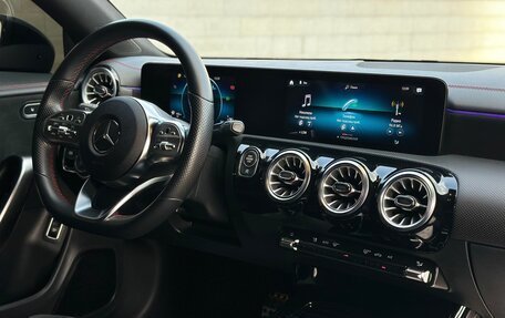 Mercedes-Benz CLA, 2021 год, 3 550 000 рублей, 13 фотография
