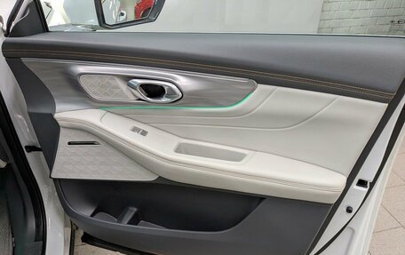GAC GS8, 2023 год, 3 530 000 рублей, 21 фотография