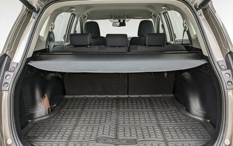 Toyota RAV4, 2016 год, 2 350 000 рублей, 16 фотография