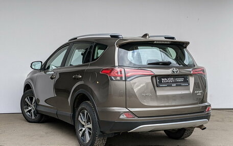 Toyota RAV4, 2016 год, 2 350 000 рублей, 19 фотография