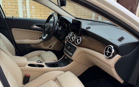 Mercedes-Benz GLA, 2018 год, 2 350 000 рублей, 6 фотография