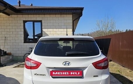 Hyundai Tucson III, 2014 год, 1 199 000 рублей, 3 фотография