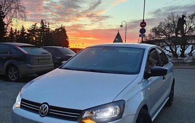Volkswagen Polo VI (EU Market), 2014 год, 900 000 рублей, 1 фотография