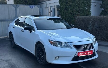 Lexus ES VII, 2015 год, 2 400 000 рублей, 2 фотография