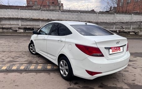 Hyundai Solaris II рестайлинг, 2014 год, 650 000 рублей, 6 фотография