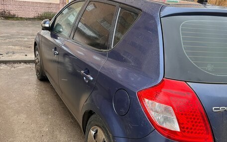 KIA cee'd I рестайлинг, 2011 год, 750 000 рублей, 4 фотография