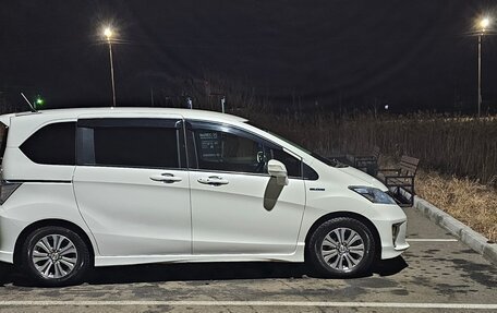 Honda Freed I, 2014 год, 1 050 000 рублей, 7 фотография