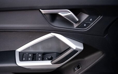 Audi Q3, 2023 год, 2 790 000 рублей, 10 фотография