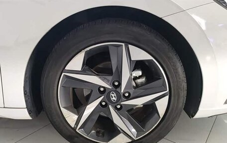 Hyundai Elantra, 2022 год, 1 720 000 рублей, 12 фотография