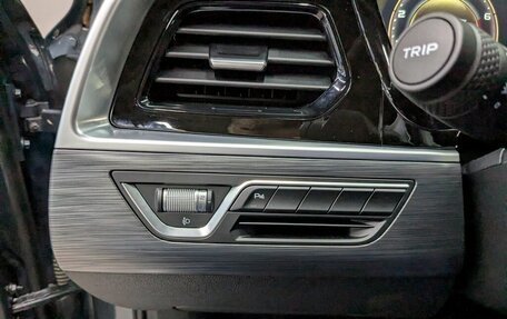 Geely Tugella FY11, 2023 год, 3 200 000 рублей, 8 фотография