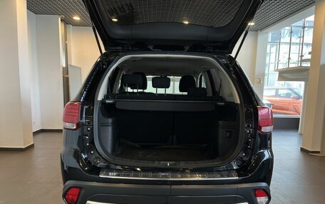 Mitsubishi Outlander III рестайлинг 3, 2017 год, 1 899 000 рублей, 30 фотография