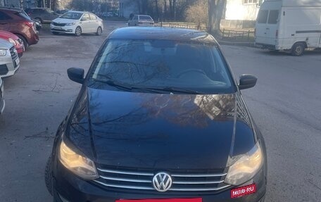 Volkswagen Polo VI (EU Market), 2016 год, 750 000 рублей, 2 фотография