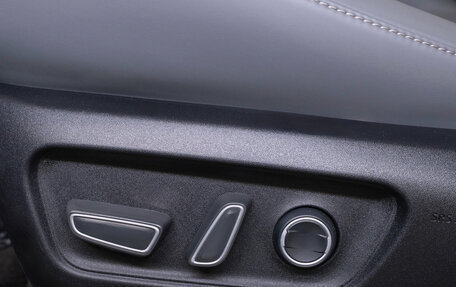 Toyota RAV4, 2026 год, 4 900 000 рублей, 16 фотография