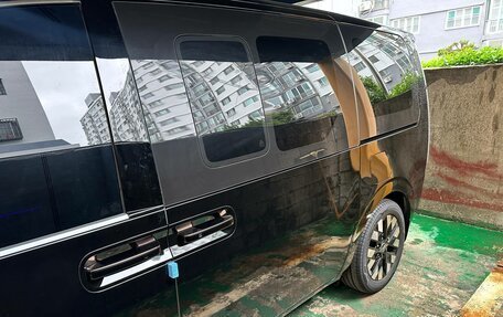 Hyundai Staria, 2025 год, 9 500 000 рублей, 3 фотография