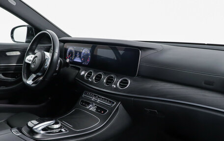 Mercedes-Benz E-Класс, 2019 год, 2 599 585 рублей, 8 фотография