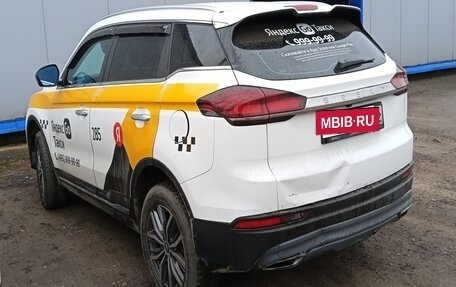 Geely Atlas, 2024 год, 1 667 000 рублей, 3 фотография