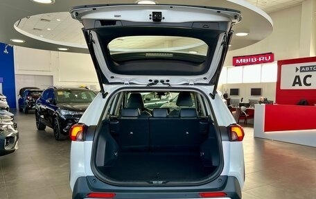 Toyota RAV4, 2025 год, 4 200 000 рублей, 6 фотография