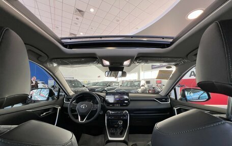 Toyota RAV4, 2025 год, 4 200 000 рублей, 12 фотография