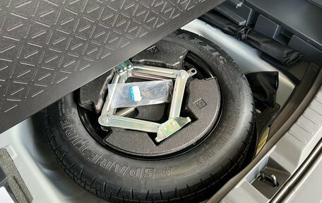 Toyota RAV4, 2025 год, 4 200 000 рублей, 31 фотография