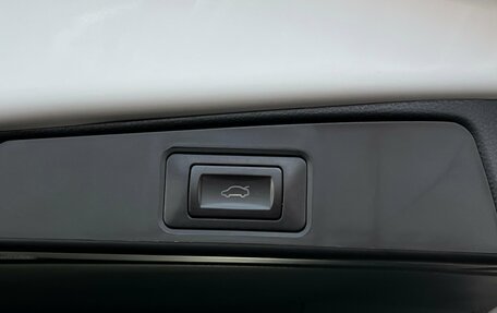 Toyota RAV4, 2025 год, 4 200 000 рублей, 32 фотография