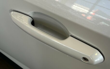 Toyota RAV4, 2025 год, 4 200 000 рублей, 33 фотография