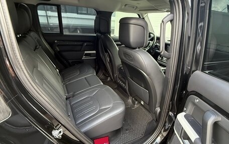 Land Rover Defender II, 2021 год, 8 990 000 рублей, 12 фотография