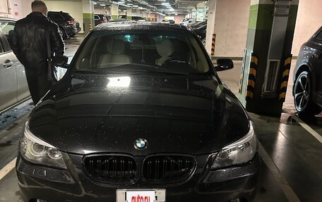 BMW 5 серия, 2003 год, 1 030 000 рублей, 2 фотография