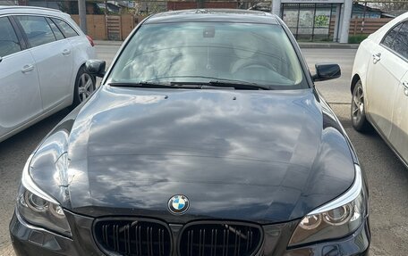 BMW 5 серия, 2003 год, 1 030 000 рублей, 8 фотография