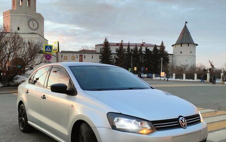 Volkswagen Polo VI (EU Market), 2014 год, 900 000 рублей, 2 фотография