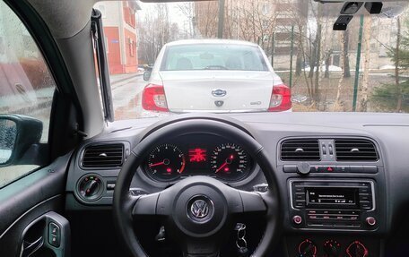 Volkswagen Polo VI (EU Market), 2014 год, 900 000 рублей, 6 фотография
