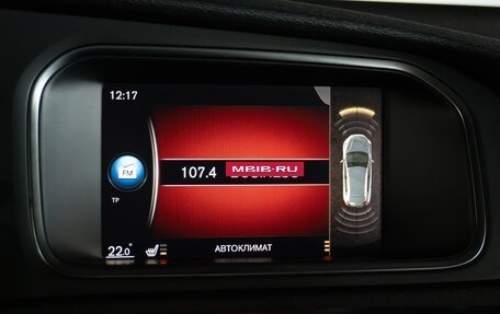 Volvo V40 II рестайлинг, 2019 год, 2 400 000 рублей, 18 фотография