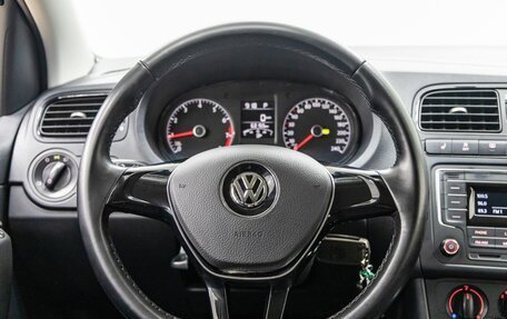 Volkswagen Polo VI (EU Market), 2016 год, 1 098 000 рублей, 13 фотография