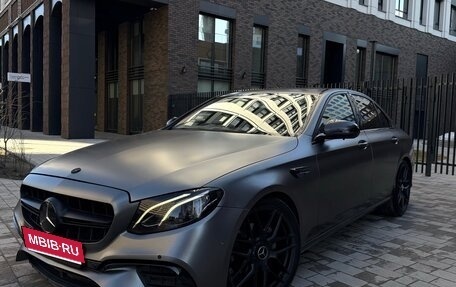 Mercedes-Benz E-Класс, 2016 год, 2 175 000 рублей, 1 фотография