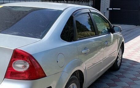 Ford Focus II рестайлинг, 2006 год, 490 000 рублей, 3 фотография