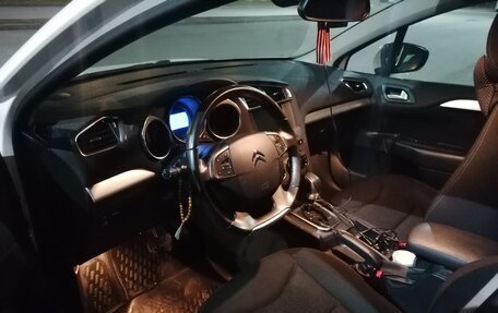 Citroen C4 II рестайлинг, 2015 год, 780 000 рублей, 11 фотография