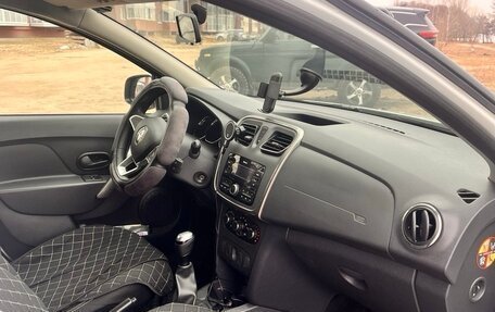 Renault Sandero II рестайлинг, 2020 год, 1 405 000 рублей, 5 фотография