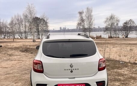 Renault Sandero II рестайлинг, 2020 год, 1 405 000 рублей, 2 фотография