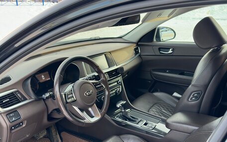 KIA K5 II, 2018 год, 1 650 000 рублей, 17 фотография