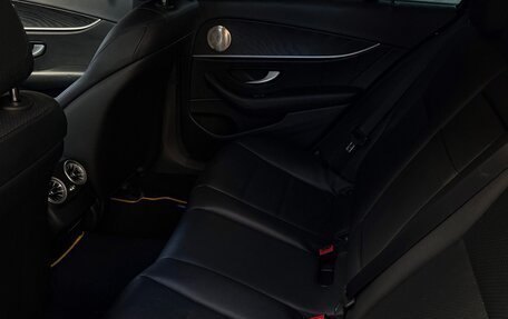 Mercedes-Benz E-Класс, 2016 год, 2 175 000 рублей, 11 фотография