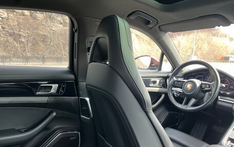 Porsche Panamera II рестайлинг, 2020 год, 2 400 000 рублей, 20 фотография