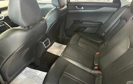 KIA K5, 2021 год, 2 150 000 рублей, 14 фотография
