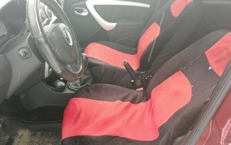 Renault Logan I, 2011 год, 450 000 рублей, 6 фотография