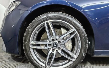 Mercedes-Benz E-Класс, 2019 год, 3 050 000 рублей, 9 фотография